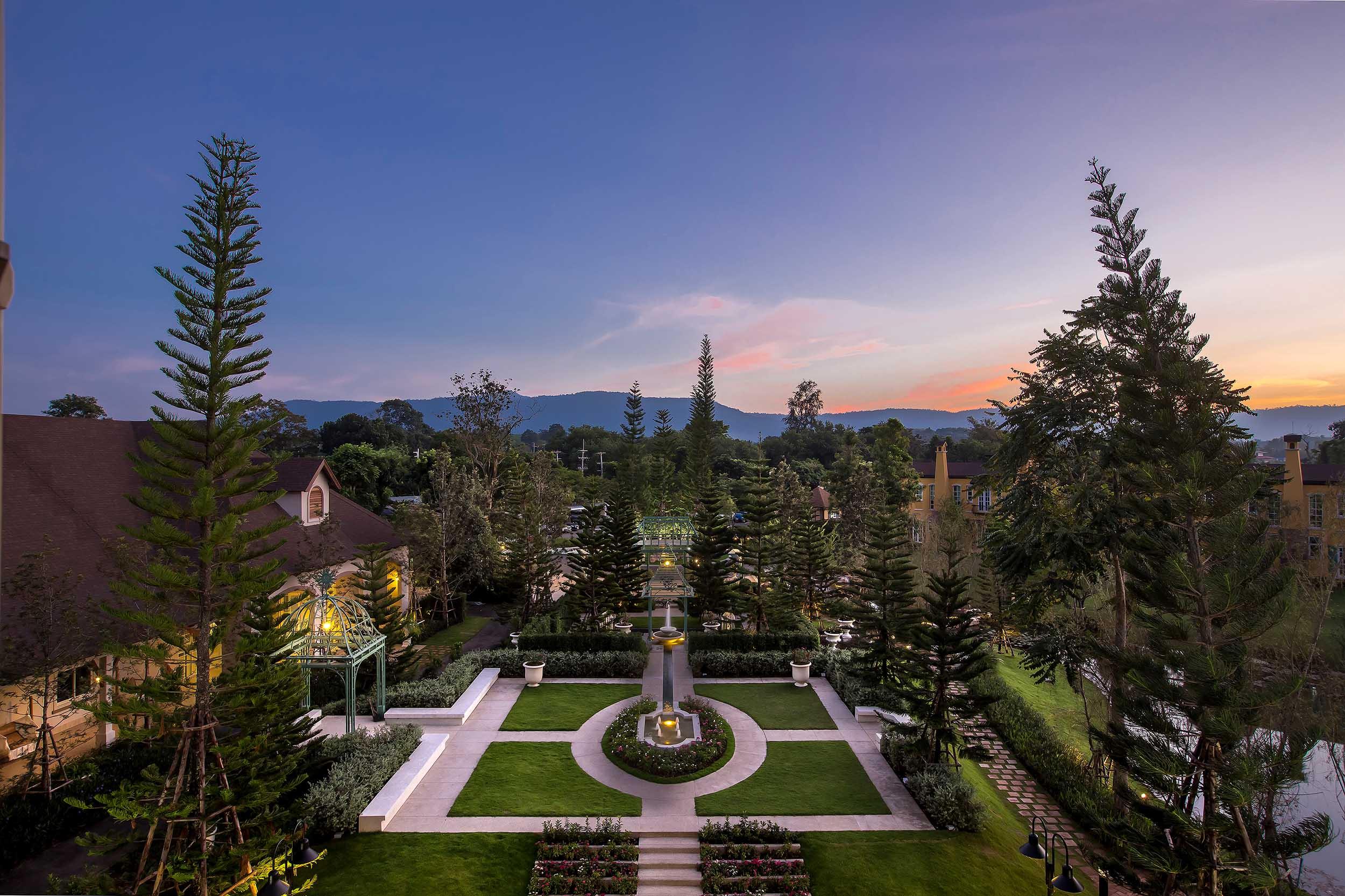 U Khao Yai Hotel Mu Si Exterior photo